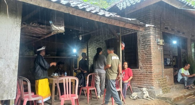 3 anggota tentera belasah pencuri motosikal sampai mati