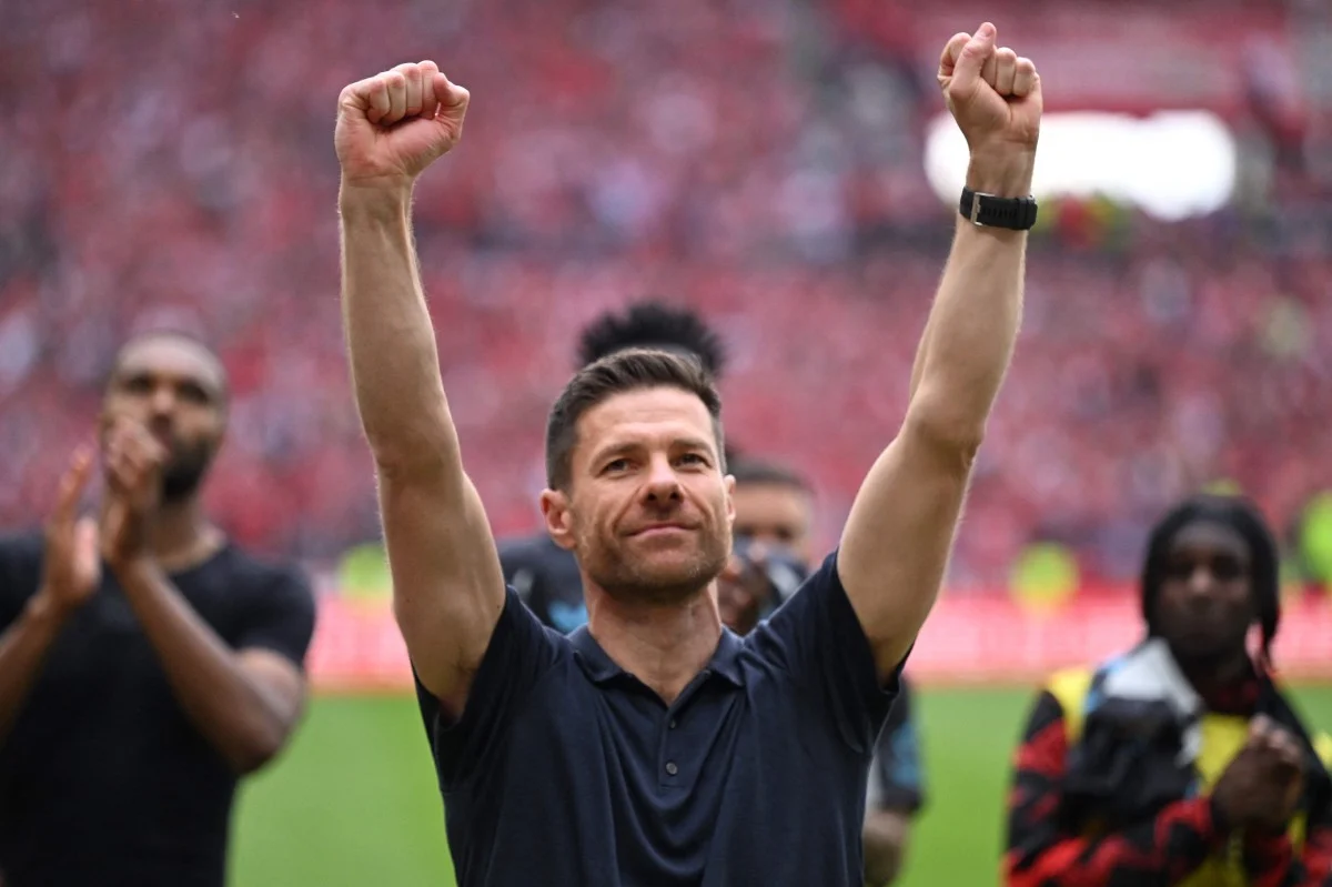 Legenda Real Madrid, Alonso kembali sebagai jurulatih