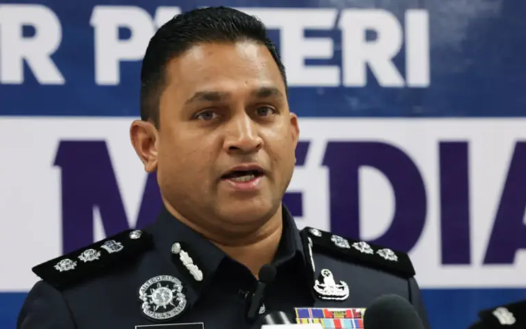 Suspect nabbed 3 hours after trying to rob 2 Chinese nationals