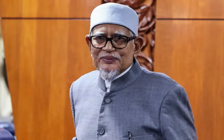 Hadi to undergo medical procedure tomorrow