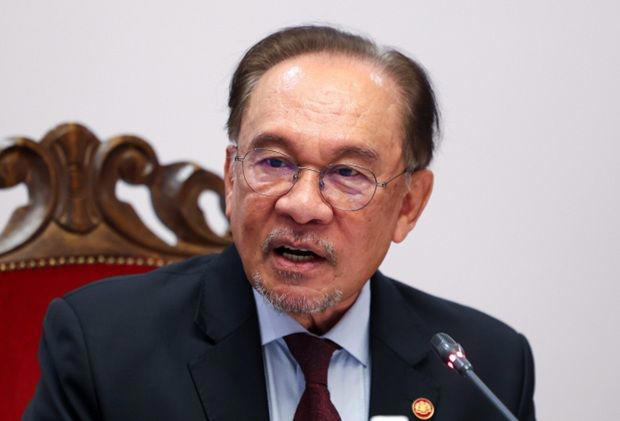 One Cabinet minister to temporarily handle Rafizi’s portfolio