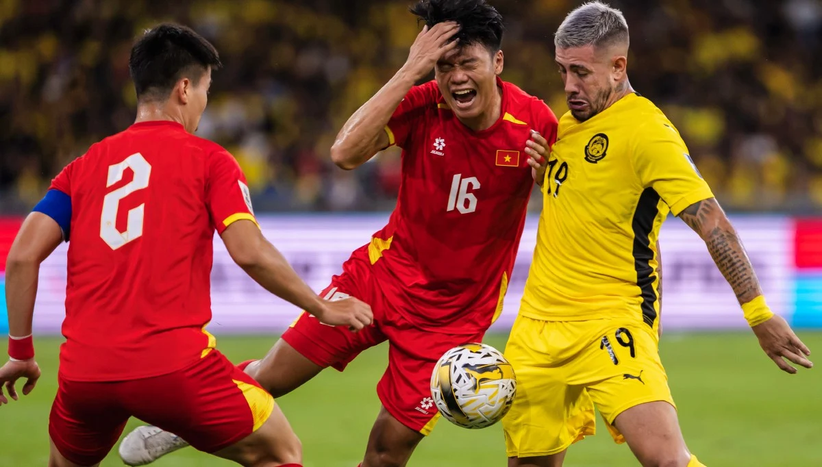 Botak 'power', pengorbanan Holgado