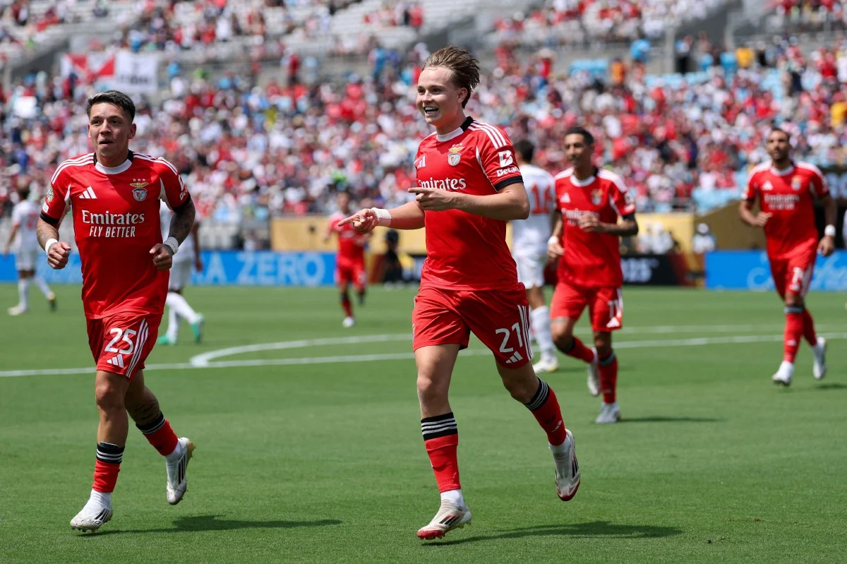 Gol Schjelderup benam Bayern