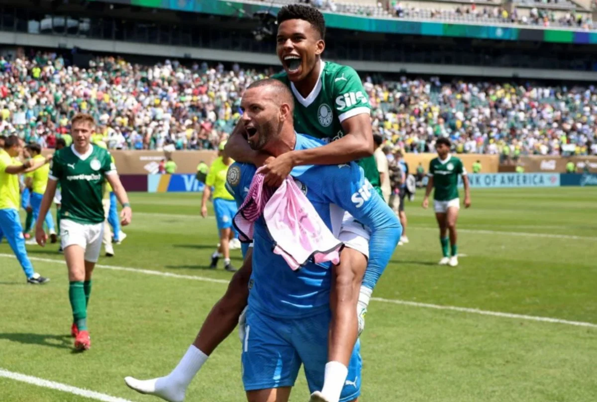 Paulinho bawa Palmeiras ke suku akhir Piala Dunia Kelab