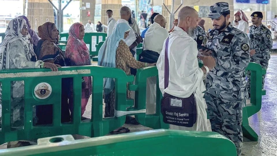 Guru rugi lebih RM10,000 ditipu visa haji