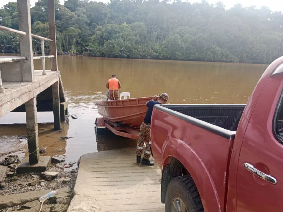 Pemancing disyaki disambar buaya di Limbang