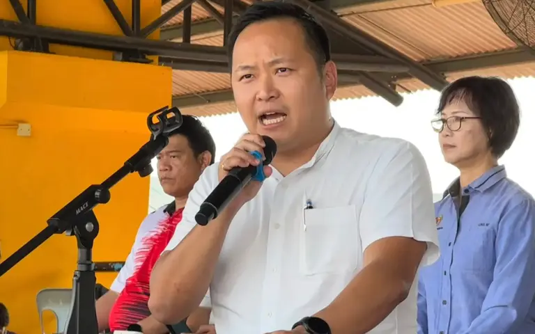 We’re only doing our job as opposition, Sarawak DAP tells GPS