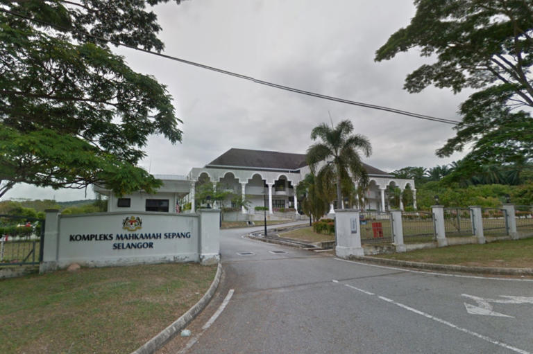 ﻿‘Use your brain!’: Drama erupts in Sepang court as man accuses Cyberjaya suspect as murderer