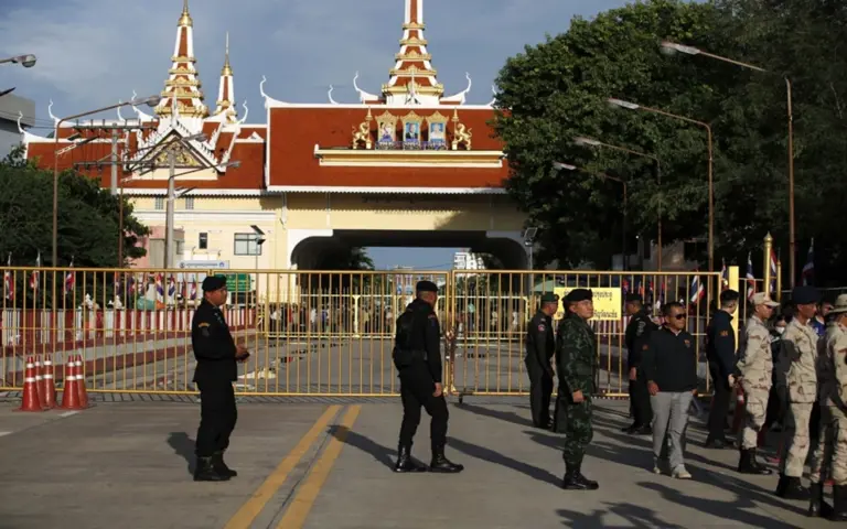 Malaysia to host peace talks between Cambodian, Thai PMs tomorrow