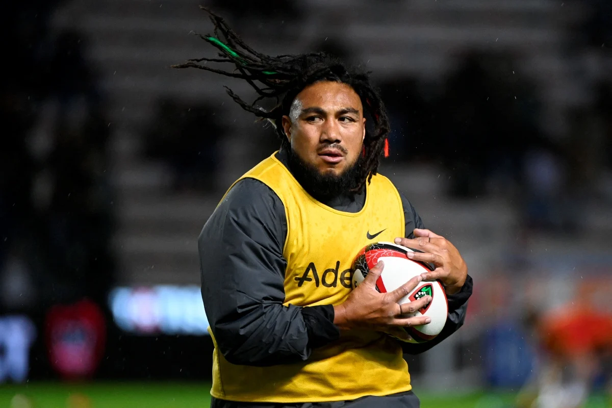 Pemain ragbi sensasi New Zealand, Nonu cipta sejarah pada usia 43
