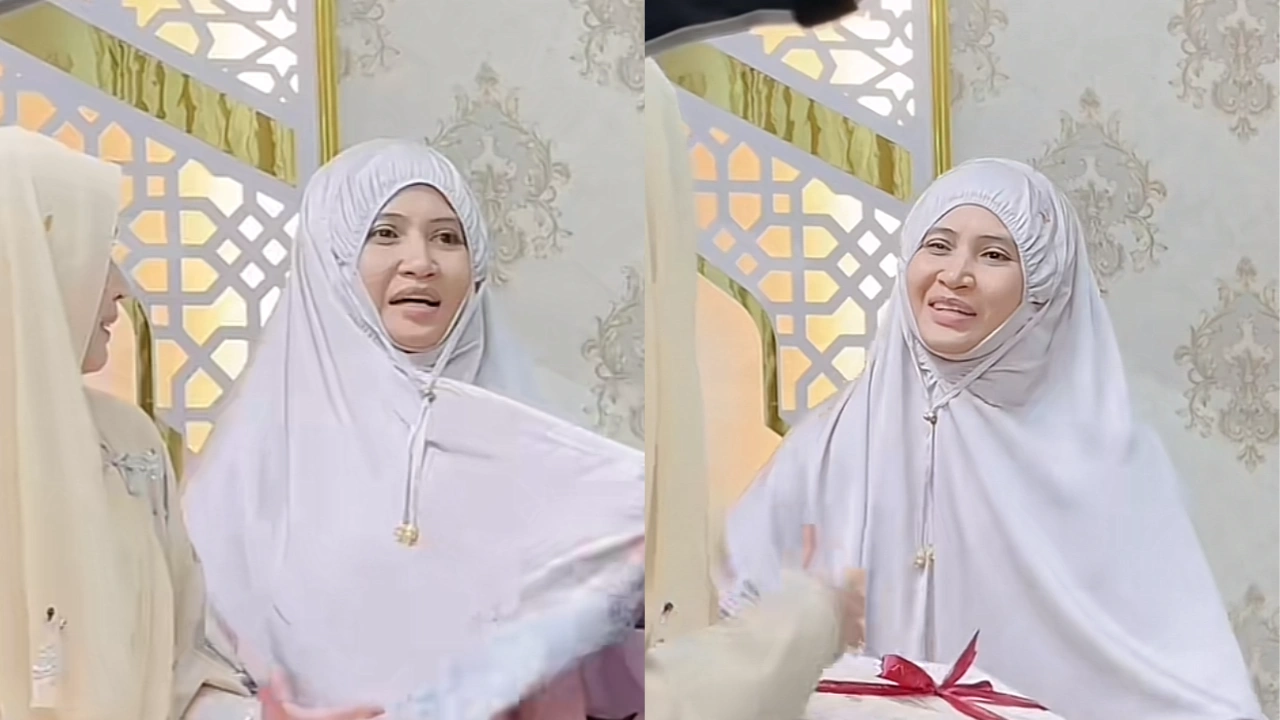 Wajah Ustazah Asma Harun Disamakan Dengan Ayda Jebat? [VIDEO] 