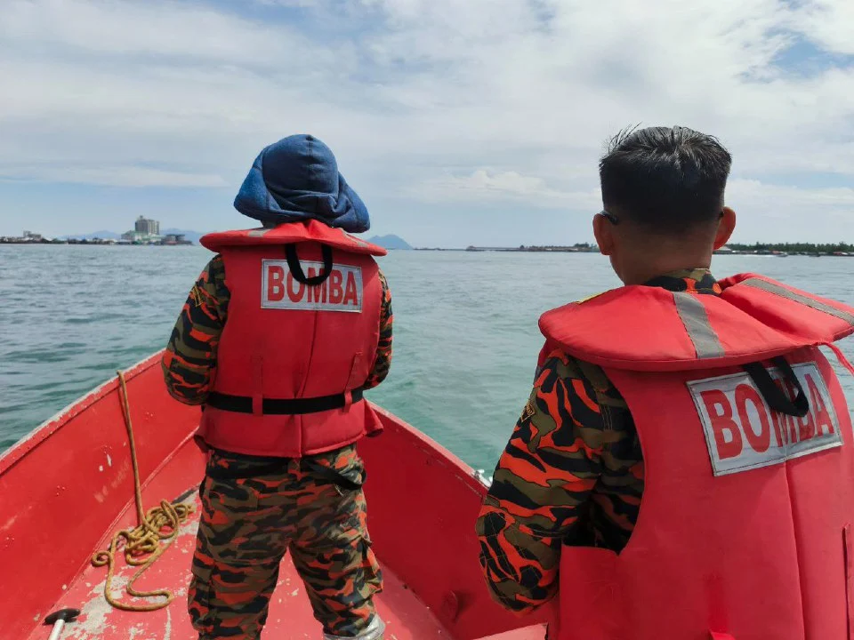 Pemancing dikhuatiri hilang, bot dilanggar dekat jeti