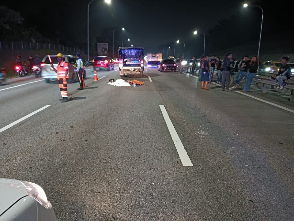 Pelajar kolej maut nahas di Lebuhraya KL - Seremban