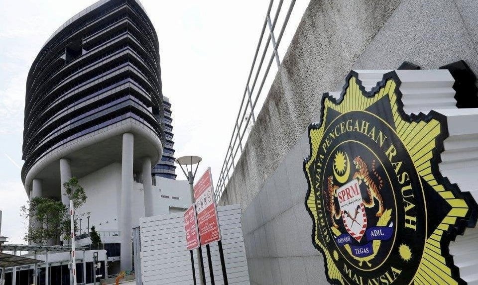 Empat ditahan rasuah projek pusat data, SPRM sita wang tunai 7.5 juta