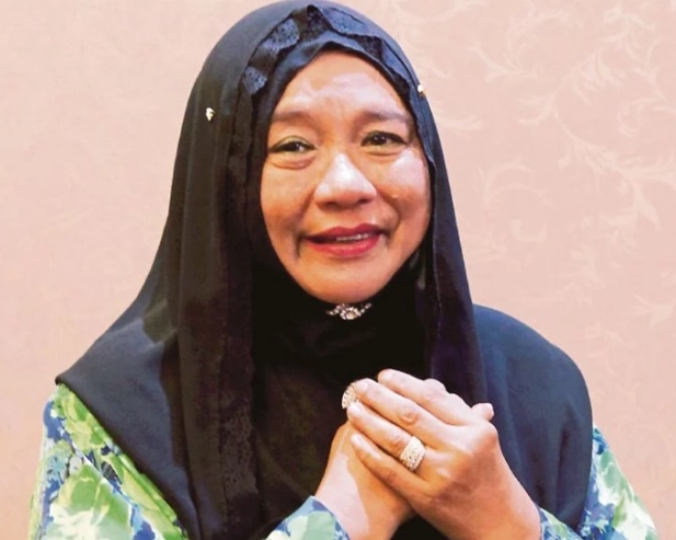 Wan Maimunah - Biarlah Allah Sahaja Membalasnya
