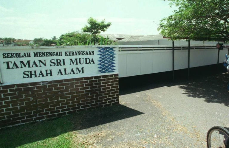 SMK Taman Sri Muda toilets being fixed, says assemblyman