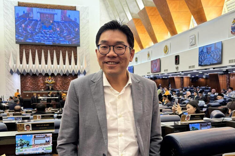 Sim welcomes Tengku Zafrul to PKR, praises him as ‘effective technocratic Minister’