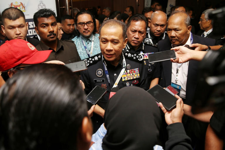 Police working with MCMC to trace foreign number behind threat to Rafizi’s son