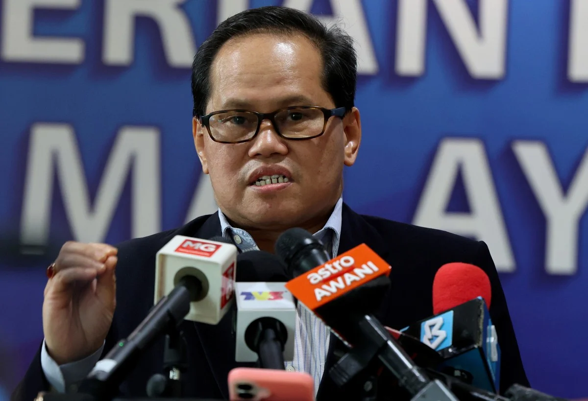 Pelajar jatuh tingkat tiga asrama: Siasatan dalaman KPM ambil kira aspek pergaduhan, buli