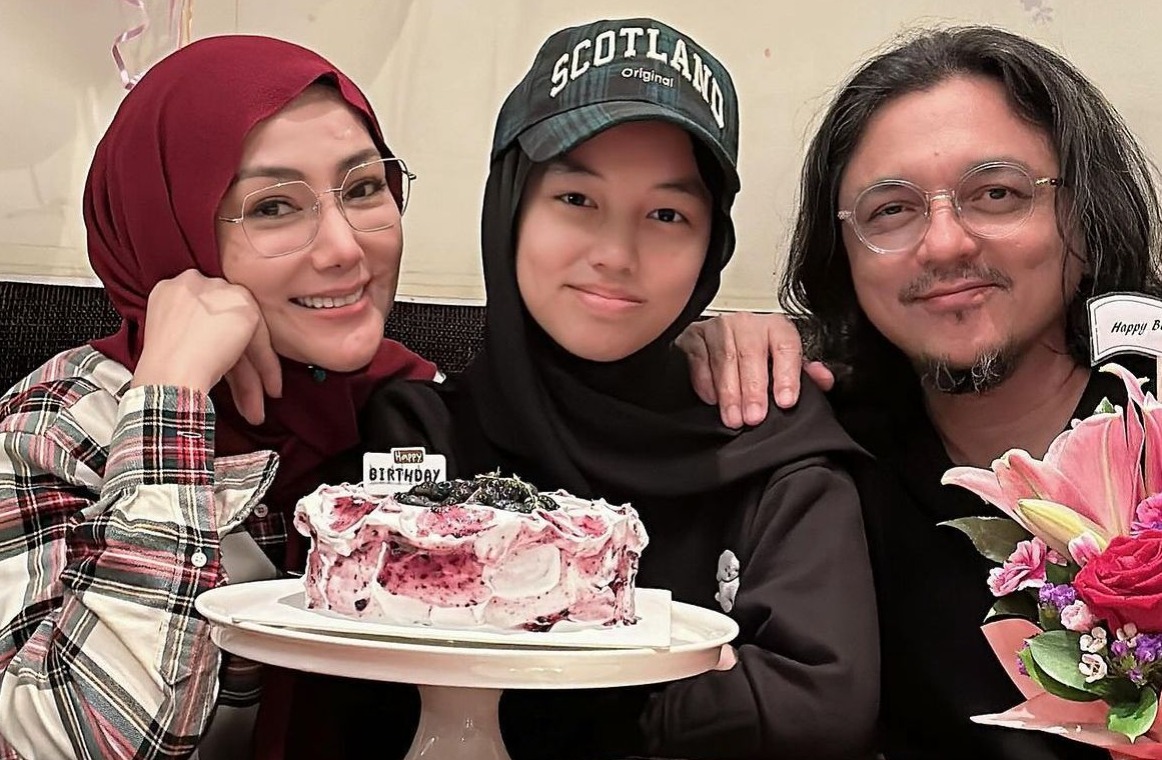 Erra Fazira Larang Anak Miliki Telefon Sebelum 16 Tahun