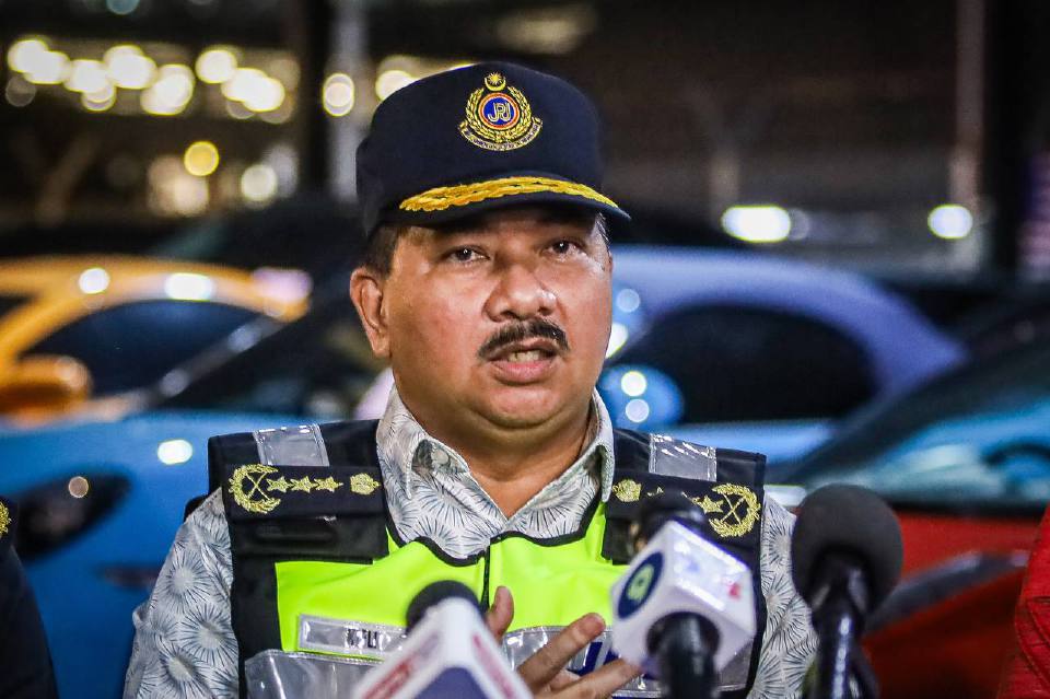 Ops Luxury: Selebriti, pempengaruh akhirnya perbaharui cukai jalan kenderaan mewah