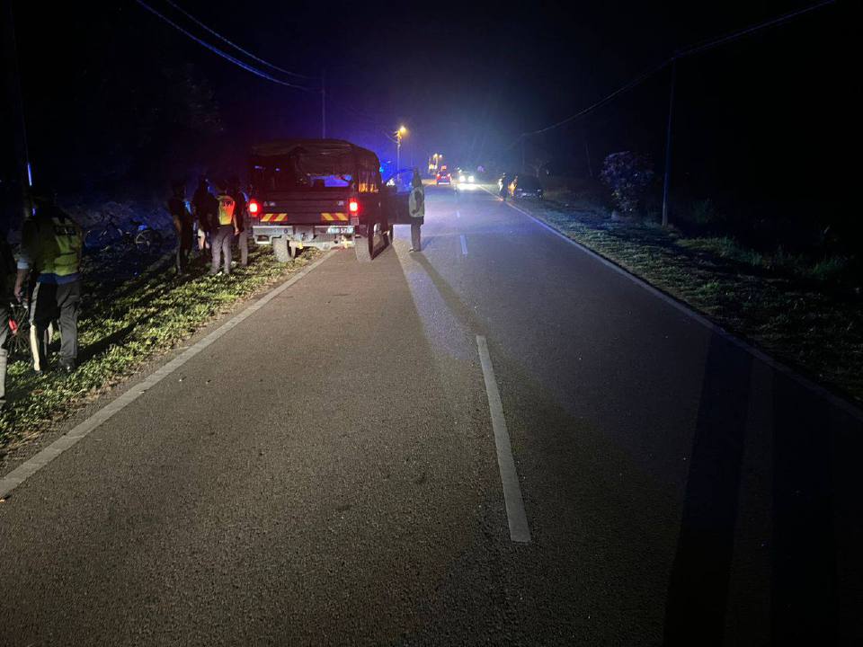2 penunggang basikal maut, seorang parah dirempuh ketika lawan arus