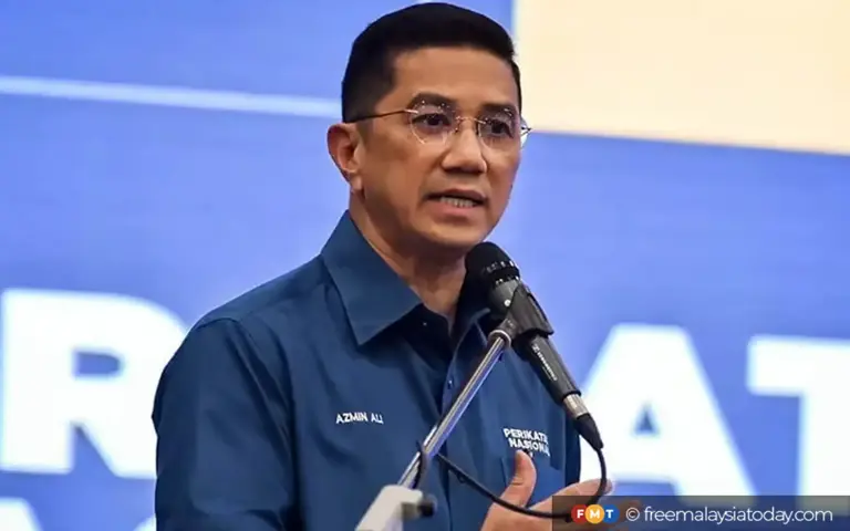 Resign as S’gor PN chief? Not true, says Azmin