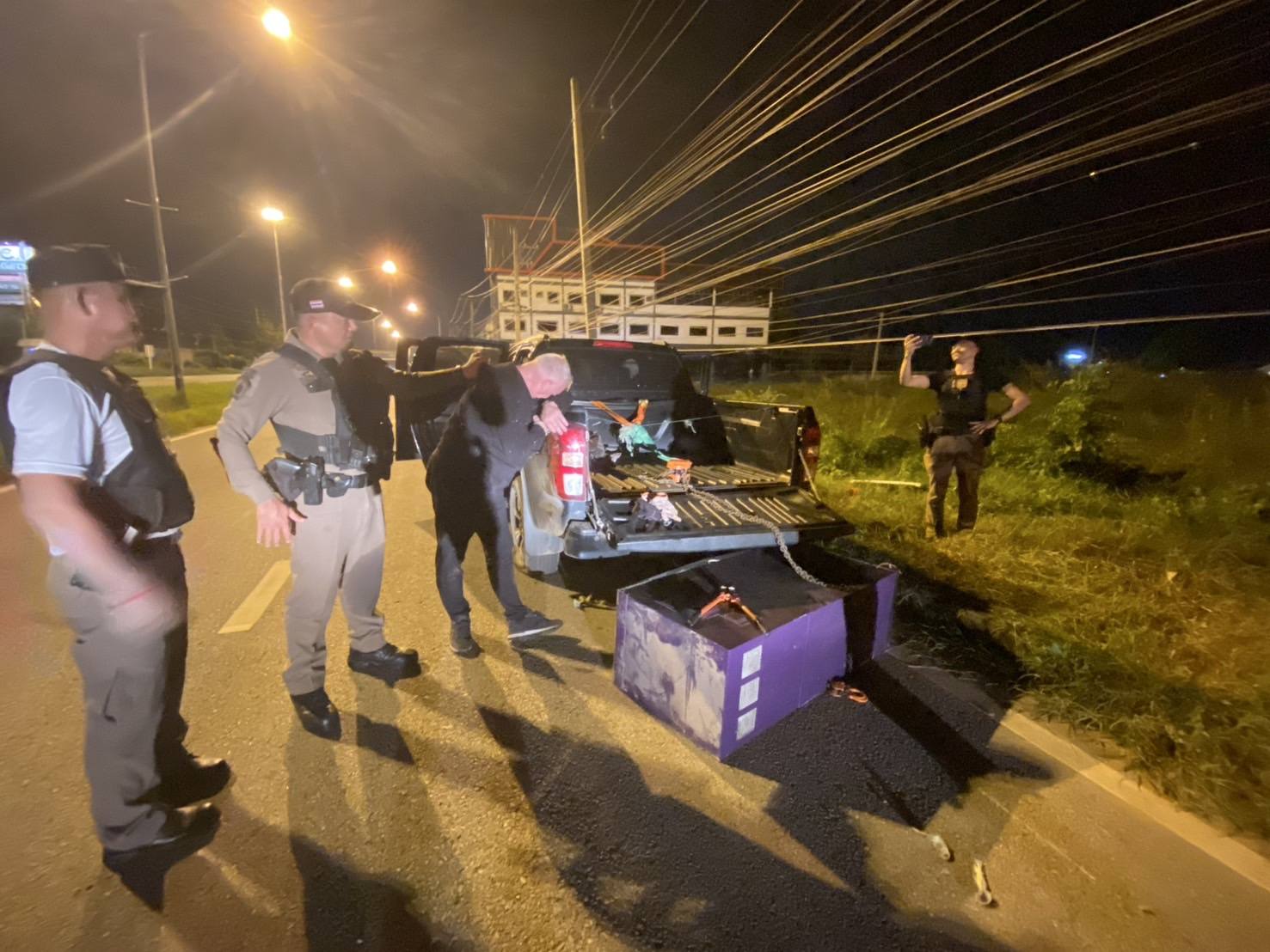 Isteri berleter tidak cukup wang, suami curi mesin ATM