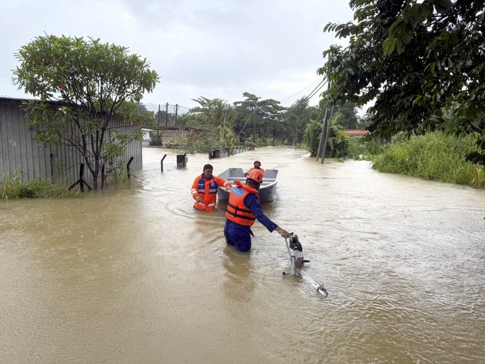 Rakyat Malaysia kumpul sumbangan dalam talian bantu mangsa banjir Sabah
