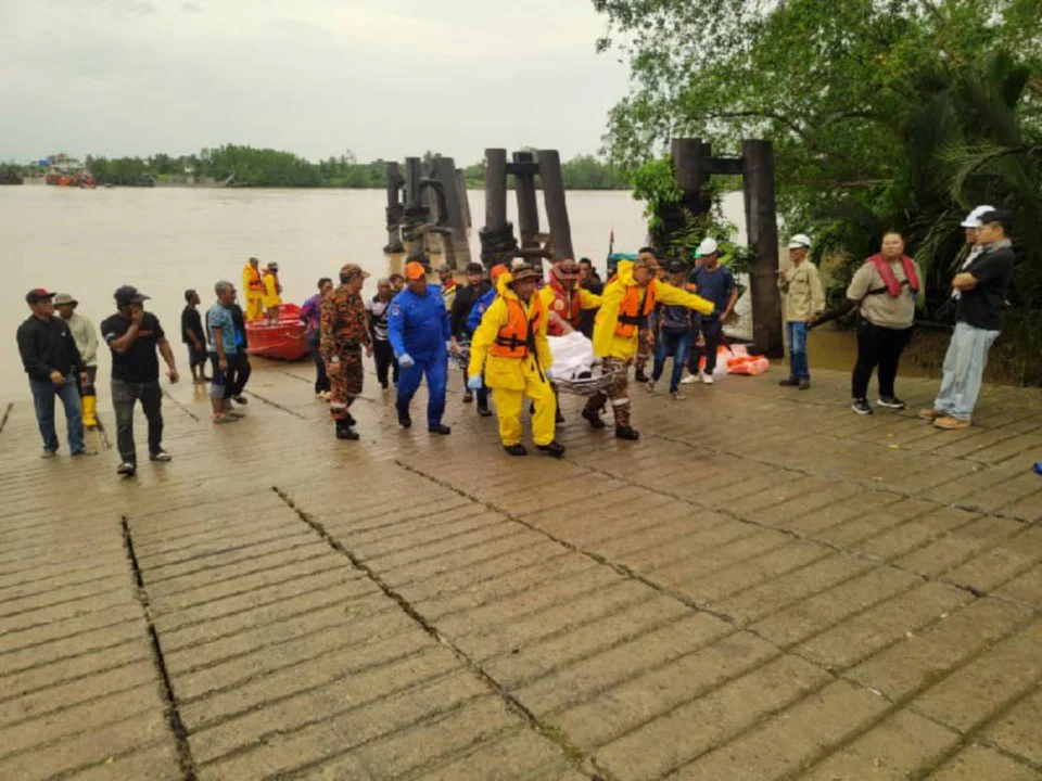 Perahu karam di Sungai Krian, seorang lemas, tiga masih hilang