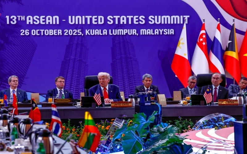 Berlaku Adil Dalam Membuat Kritikan (1) Berlaku Adil Dalam Membuat Kritikan (1)