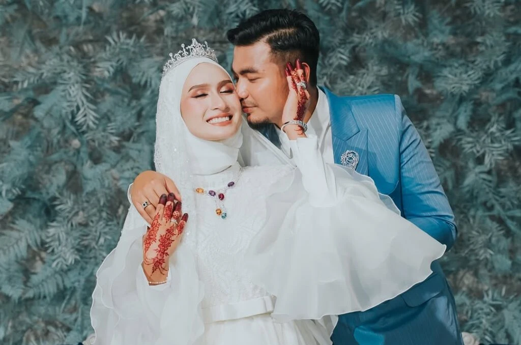 Neera Azizi Hamil Anak Sulung, Netizen Titip Doa!