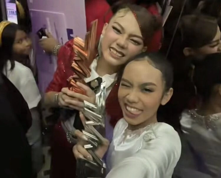 Thalita Kongsi Momen Kemenangan Talk To My Manager [VIDEO]