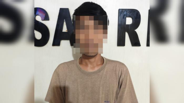 Tak tahan kena maki, suami baling batu pada isteri