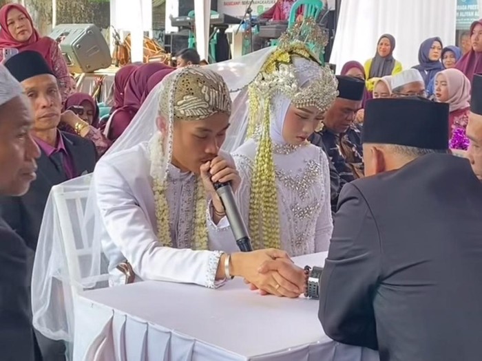 Pengantin terima mas kahwin rumah 3 tingkat, kereta, wang RM25,500