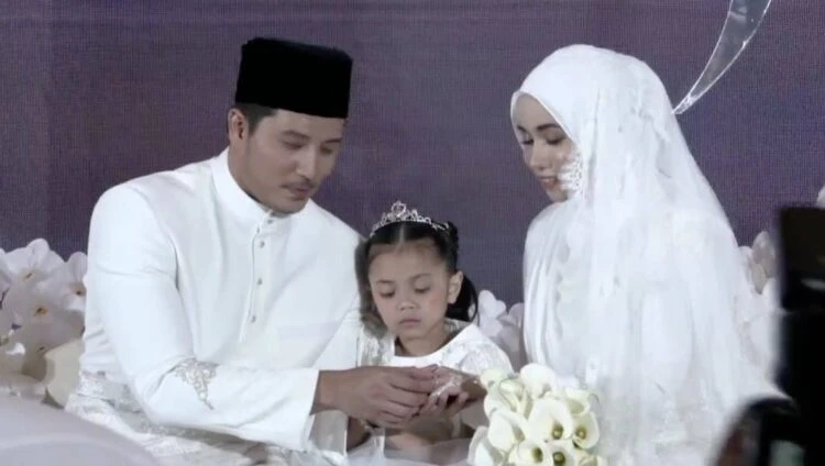 Fattah Amin Akui Hidup Lebih Tenang Bersama Amira Othman