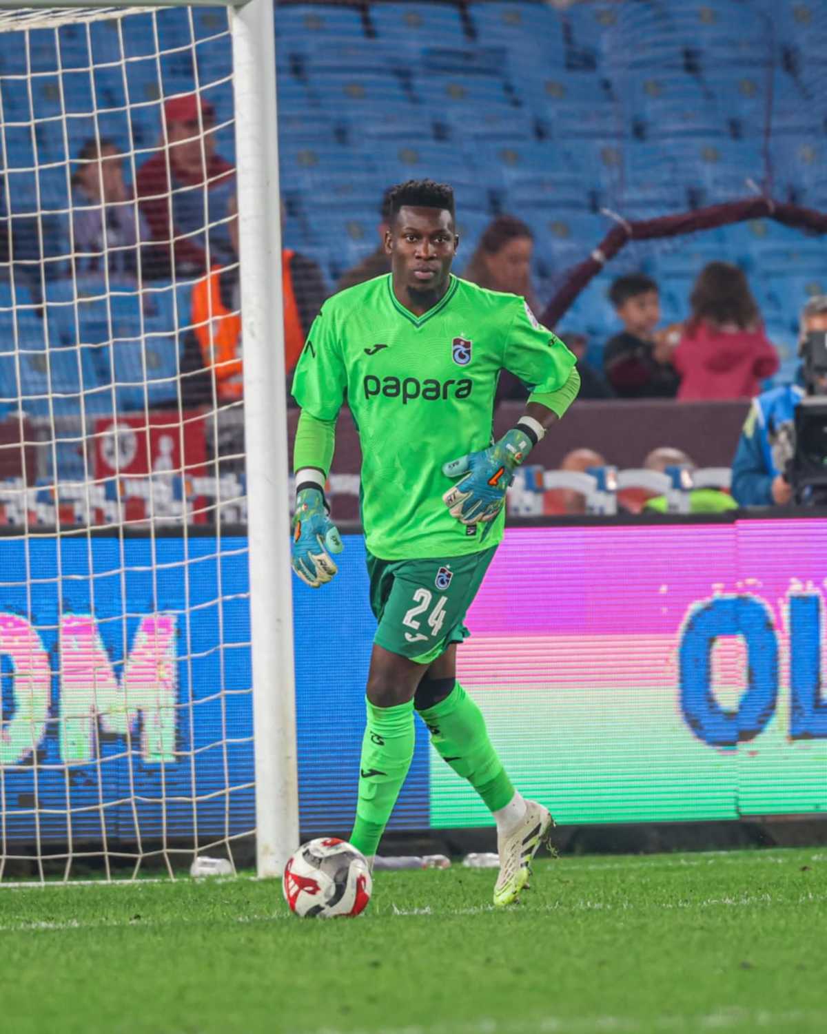 Onana ceria di Trabzonspor, tetap 'rindu' Man United