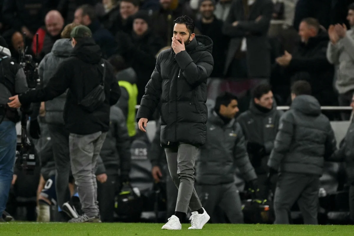 United harap sumpahan tak berulang di Anfield