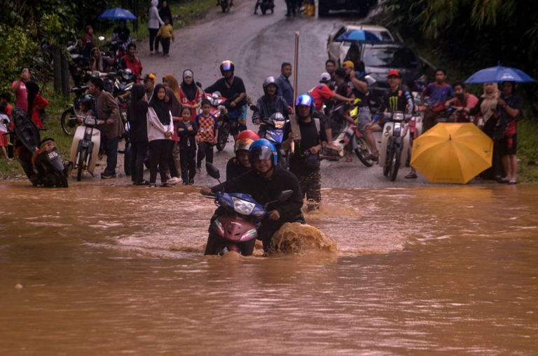 MetMalaysia issues continuous rain warning in Kelantan, Terengganu