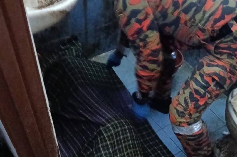 Warga emas ditemui meninggal dunia dalam bilik air