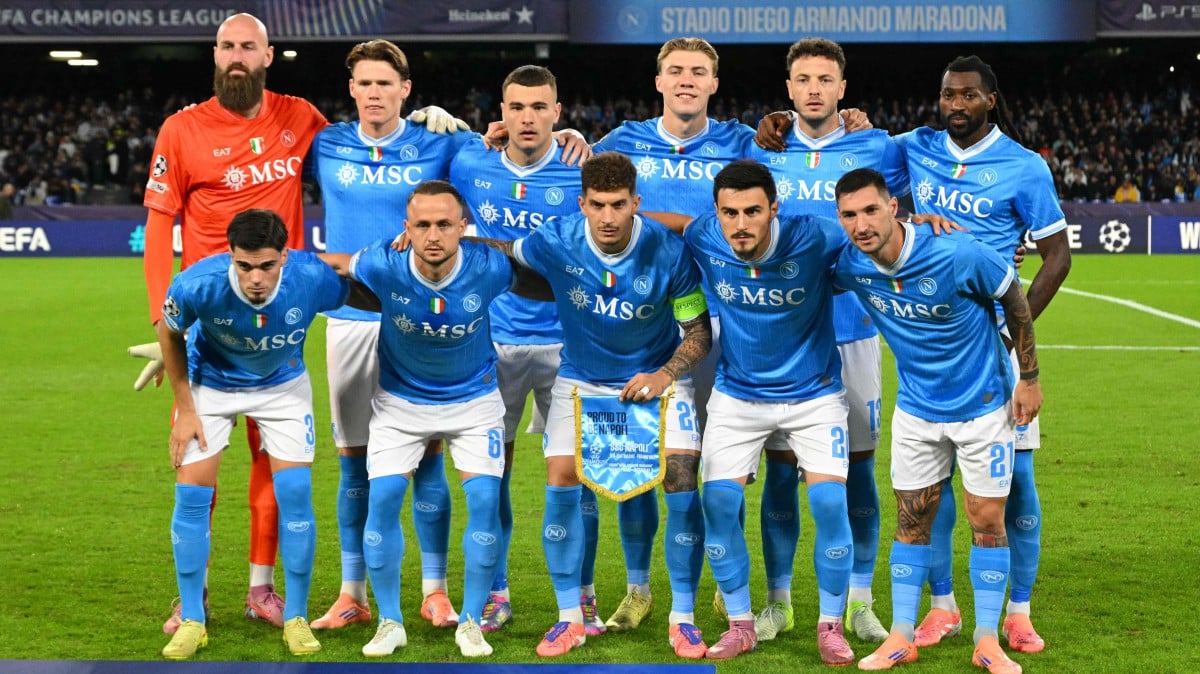 Napoli diasak pencabar rapat