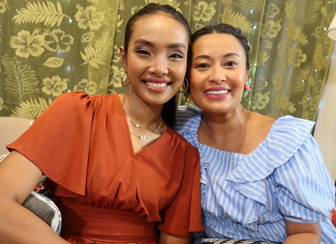 Sharifah Haneesya Luah Rasa Terharu Dapat Bertemu Nabila Huda [VIDEO] 