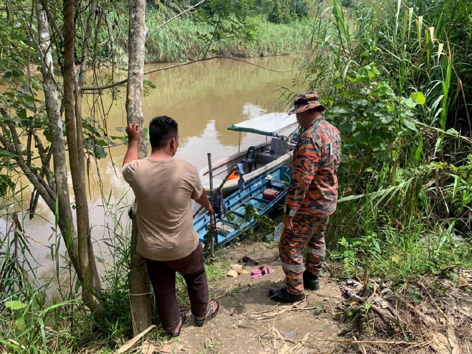 Warga emas dibaham buaya ketika mandi sungai
