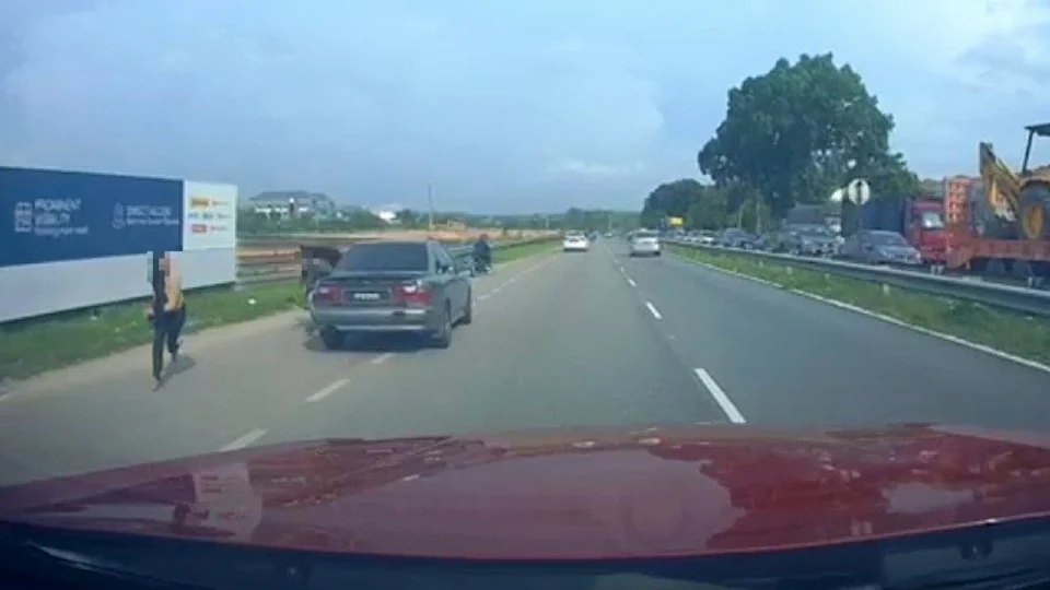 Wanita nekad terjun kereta bimbang dipukul suami