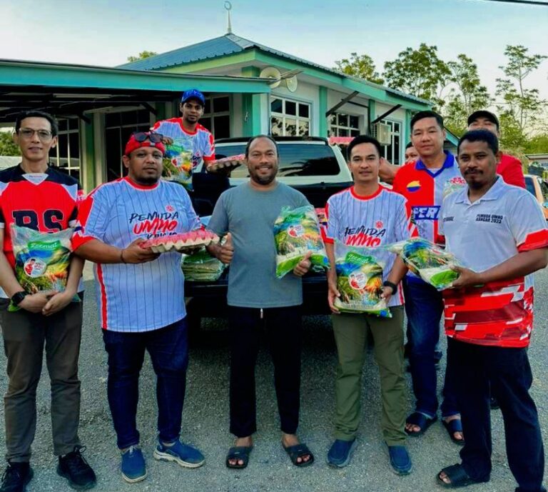 Pemuda UMNO Terus Prihatin, Hulur Bantuan Pasca Banjir Sekitar Kangar