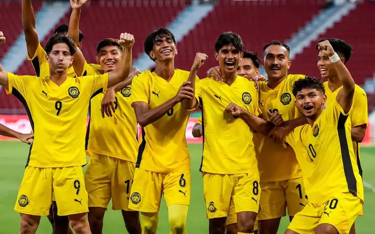 Malaysia scrapes into SEA Games football semi-finals
