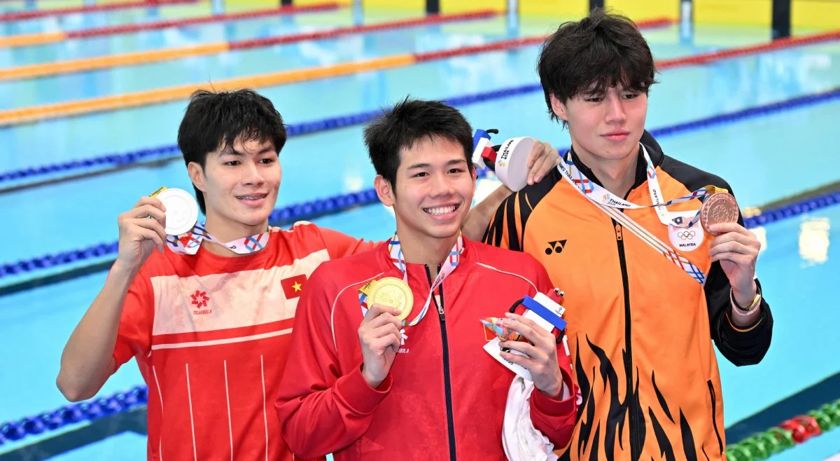 Jayden sambar gangsa, kuartet lelaki pecah rekod kebangsaan