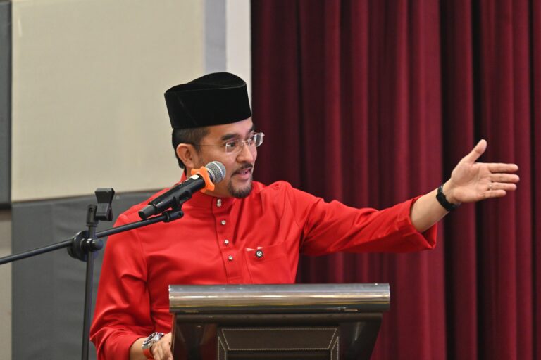 Kes Titah Adendum: Dr Asyraf Ingatkan Yeo Bee Yin Jangan Kurang Ajar