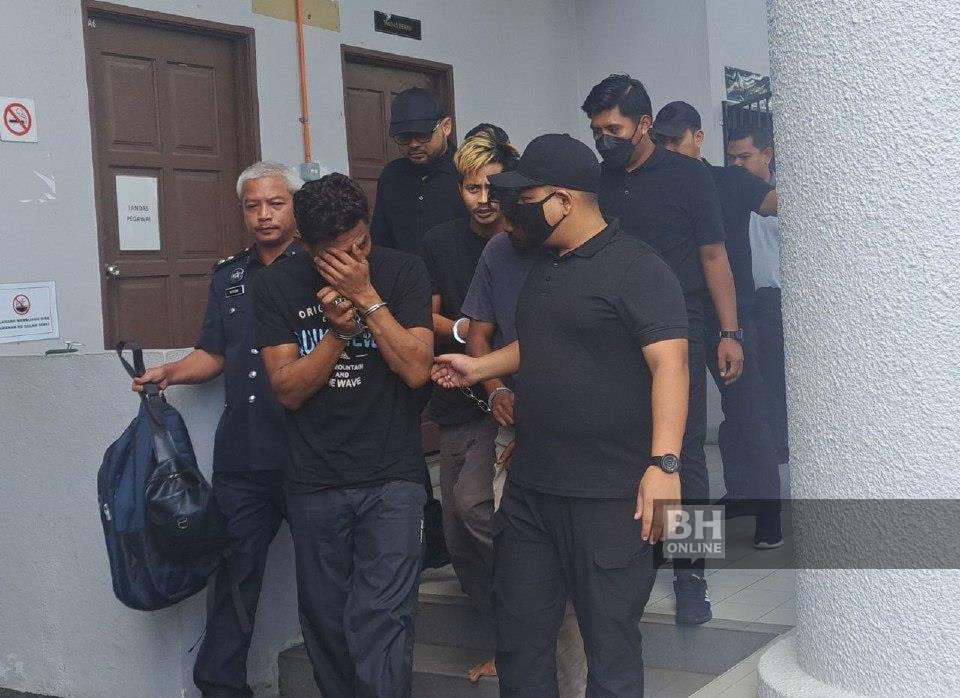 Geng Pali rompak rantai emas dipenjara tiga tahun