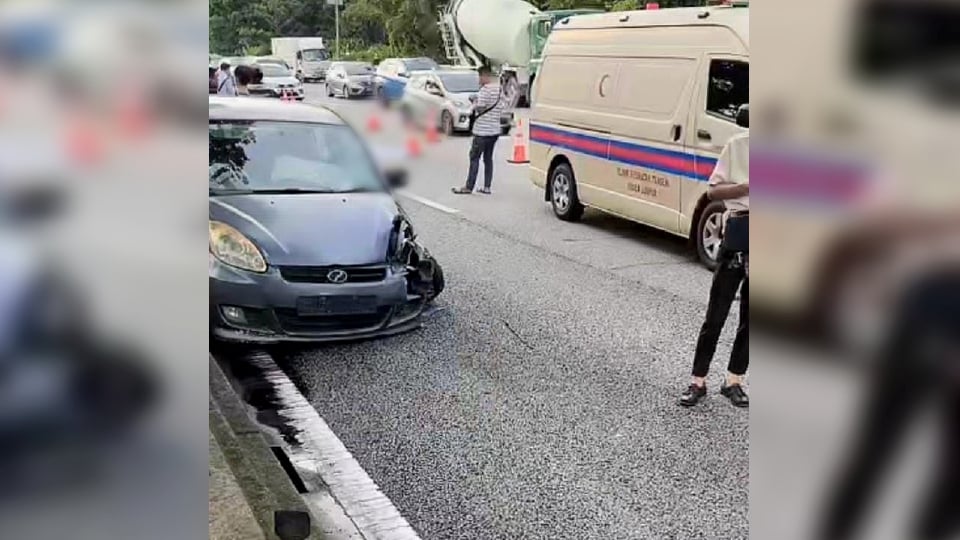 Warga asing tunggang motosikal tanpa lesen maut kemalangan